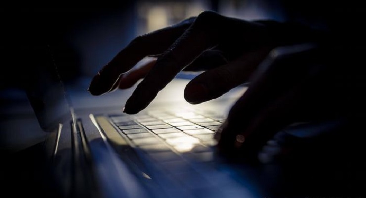 Il web si riempie rapidamente di falsi negozi online
